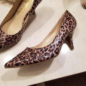 Kathy VanZeeland Pumps